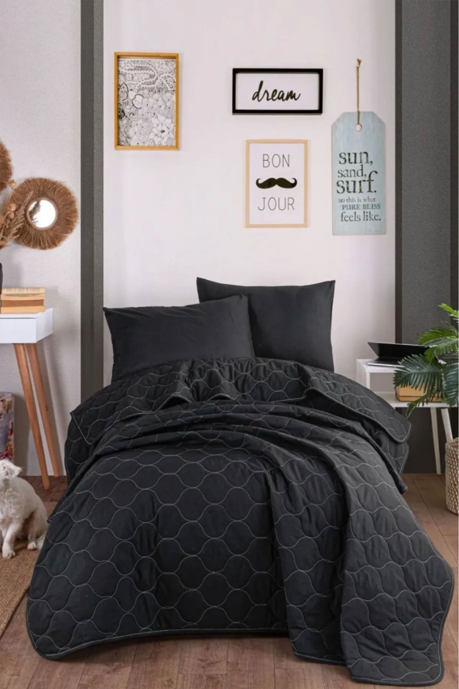 Kapitone Yatak Örtüsü Seti Tek Kişilik Solid Siyah Kapitone Yatak Örtüsü Seti Tek Kişilik Solid Siyah